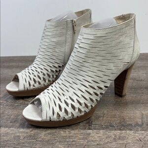 Paul Green Cutout Leather Peep-Toe Ankle Booties Women’s 7.5 | Made in Austria